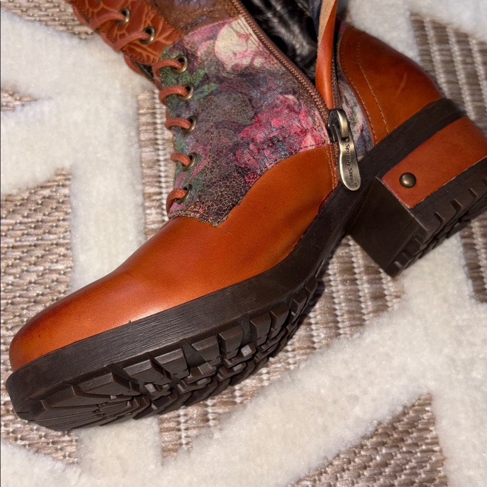 NWT L’Artiste Iconic-Cam Camel Multi boots - Picture 6 of 10